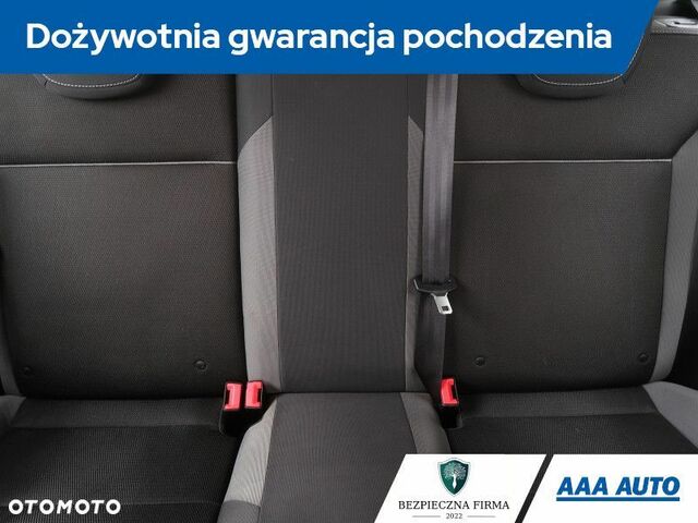 Форд Фокус, об'ємом двигуна 1.6 л та пробігом 183 тис. км за 5616 $, фото 10 на Automoto.ua