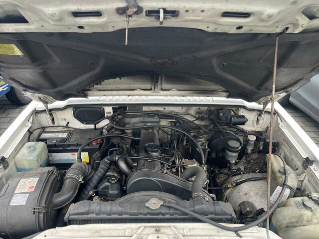 Міцубісі Паджеро 1987 у Європі на Automoto.ua Білий Міцубісі Паджеро, об'ємом двигуна 0 л та пробігом 198 тис. км за 8950 $, фото 5 на Automoto.ua