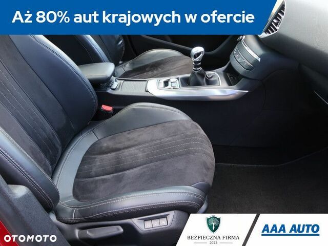 Пежо 308, об'ємом двигуна 1.2 л та пробігом 133 тис. км за 7991 $, фото 9 на Automoto.ua