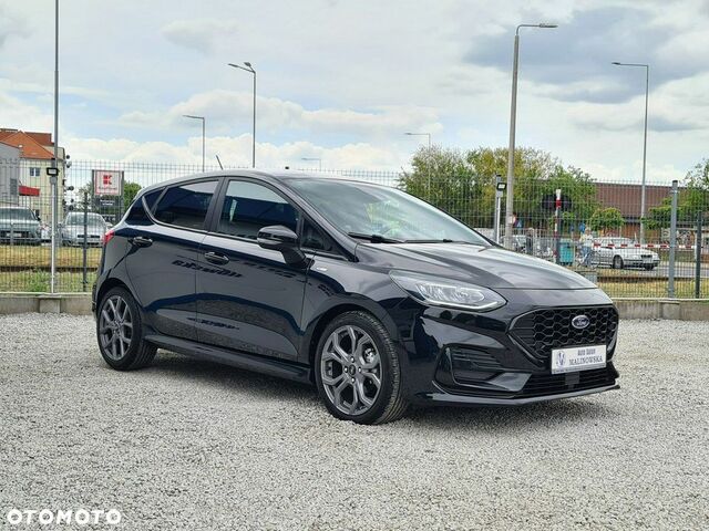 Форд Фієста 2022 у Європі на Automoto.ua Чорний Форд Фієста, об'ємом двигуна 1 л та пробігом 6 тис. км за 13293 $, фото 7 на Automoto.ua
