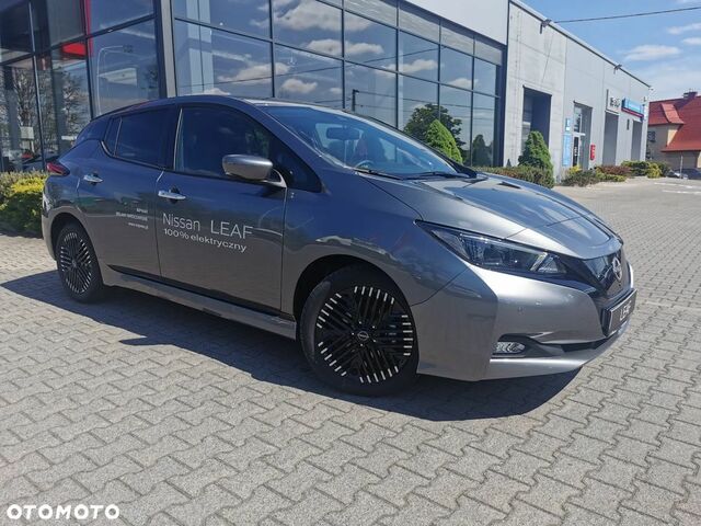 Ніссан Ліф, об'ємом двигуна 0 л та пробігом 3 тис. км за 28056 $, фото 2 на Automoto.ua