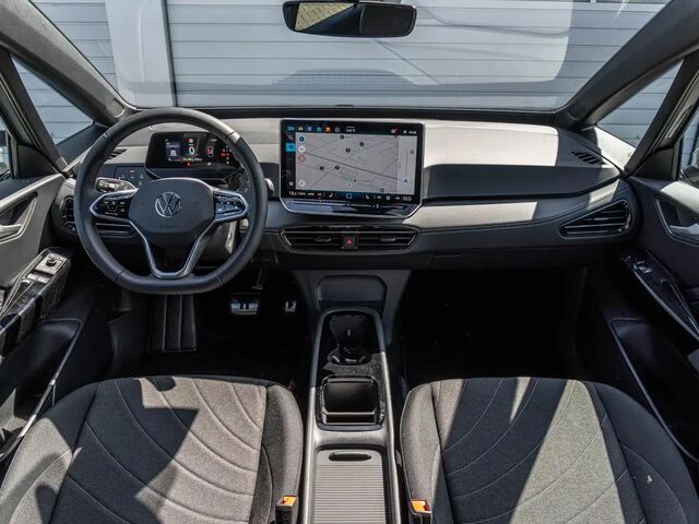 Фольксваген ID.3 2025 в Европе на Automoto.ua Серый Фольксваген ID.3, объемом двигателя 0 л и пробегом 5 тыс. км за 47119 $, фото 4 на Automoto.ua