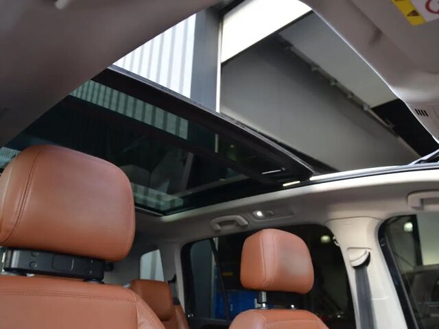 Фольксваген Туран 2017 у Європі на Automoto.ua Чорний Фольксваген Туран, об'ємом двигуна 1.4 л та пробігом 181 тис. км за 20909 $, фото 9 на Automoto.ua