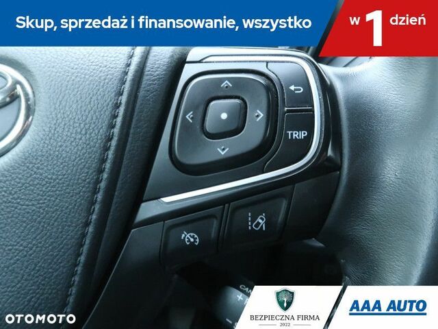 Тойота Авенсіс, об'ємом двигуна 2 л та пробігом 146 тис. км за 12095 $, фото 16 на Automoto.ua