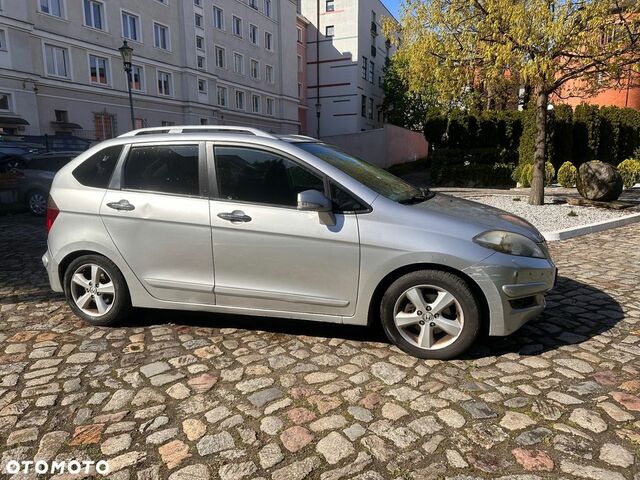 Хонда ФРВ, объемом двигателя 2.2 л и пробегом 231 тыс. км за 2160 $, фото 1 на Automoto.ua