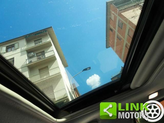 Ніссан Навара 2019 у Європі на Automoto.ua Білий Ніссан Навара, об'ємом двигуна 2.3 л та пробігом 109 тис. км за 32922 $, фото 8 на Automoto.ua