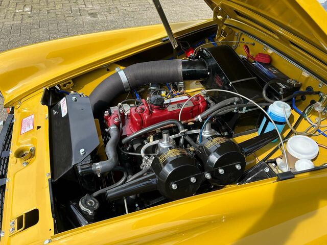 Желтый МГ Midget, объемом двигателя 1.28 л и пробегом 66 тыс. км за 22595 $, фото 10 на Automoto.ua