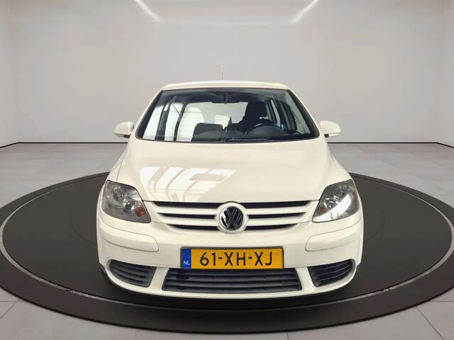 Фольксваген Golf Plus 2007 у Європі на Automoto.ua Білий Фольксваген Golf Plus, об'ємом двигуна 1.6 л та пробігом 187 тис. км за 4081 $, фото 4 на Automoto.ua