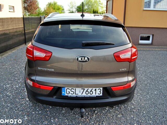 Кіа Sportage, об'ємом двигуна 2 л та пробігом 155 тис. км за 11598 $, фото 10 на Automoto.ua