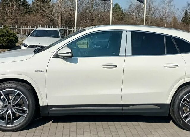 Мерседес ГЛА-Клас 2025 у Європі на Automoto.ua Білий Мерседес ГЛА-Клас, об'ємом двигуна 1 л та пробігом 10 тис. км за 68399 $, фото 3 на Automoto.ua