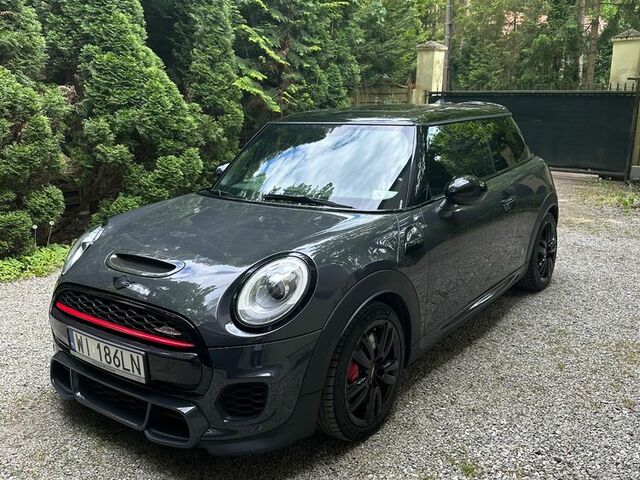 Міні John Cooper Works, об'ємом двигуна 2 л та пробігом 133 тис. км за 23326 $, фото 1 на Automoto.ua