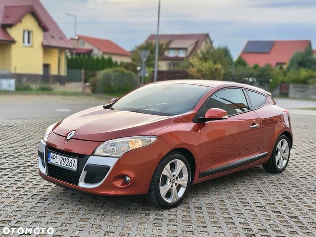 Рено Меган 2009 у Європі на Automoto.ua Рено Меган, об'ємом двигуна 1 л та пробігом 211 тис. км за 4819 $, фото 6 на Automoto.ua