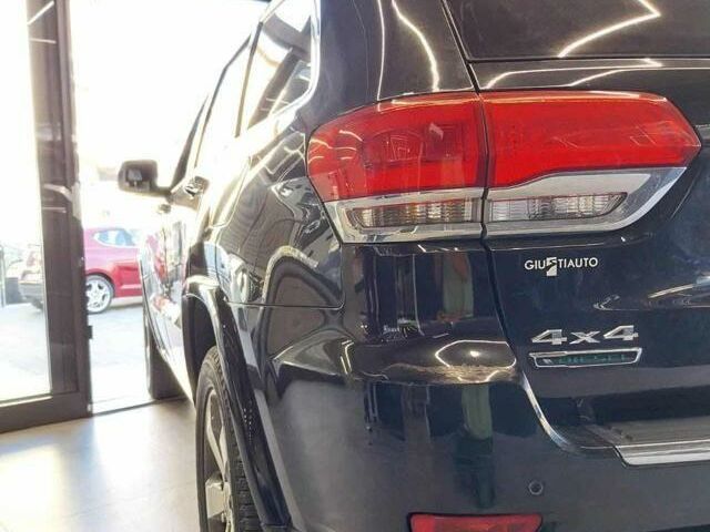 Джип Grand Cherokee 2014 у Європі на Automoto.ua Чорний Джип Grand Cherokee, об'ємом двигуна 2.99 л та пробігом 195 тис. км за 10999 $, фото 8 на Automoto.ua