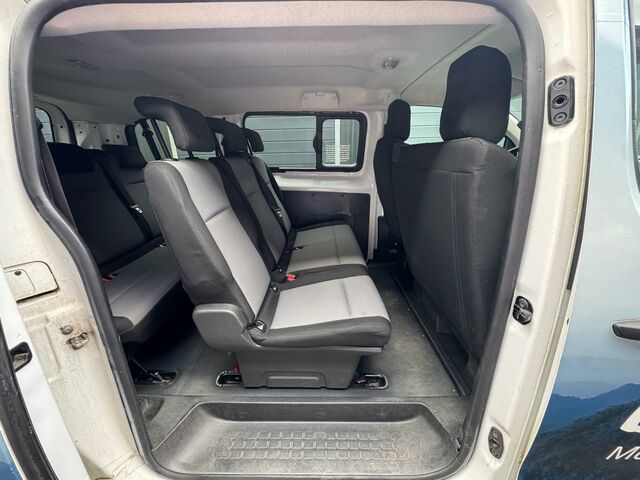 Тойота Proace Verso 2017 у Європі на Automoto.ua Білий Тойота Proace Verso, об'ємом двигуна 1.56 л та пробігом 260 тис. км за 11900 $, фото 13 на Automoto.ua