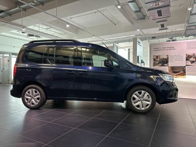 Рено Kangoo E-TECH 2025 в Европе на Automoto.ua Синий Рено Kangoo E-TECH, объемом двигателя 0 л и пробегом 10 тыс. км за 39337 $, фото 4 на Automoto.ua