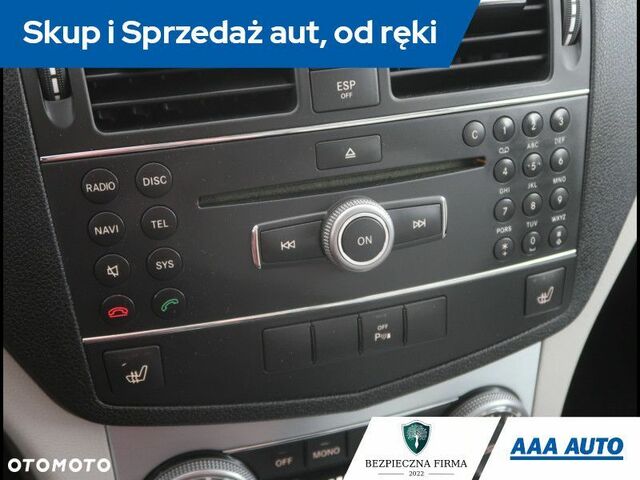 Мерседес Ц-Класс 2008 в Европе на Automoto.ua Черный Мерседес Ц-Класс, объемом двигателя 1 л и пробегом 212 тыс. км за 6538 $, фото 13 на Automoto.ua