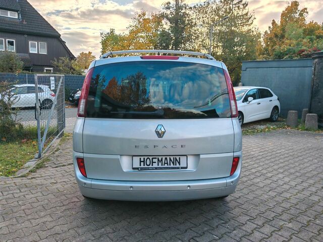 Рено Гранд Эспейс 2012 в Европе на Automoto.ua Серебряный Рено Гранд Эспейс, объемом двигателя 2 л и пробегом 257 тыс. км за 4590 $, фото 5 на Automoto.ua