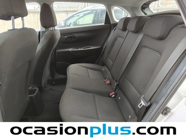 Хендай и20 2021 в Европе на Automoto.ua Серебряный Хендай и20, объемом двигателя 1 л и пробегом 113 тыс. км за 14823 $, фото 8 на Automoto.ua