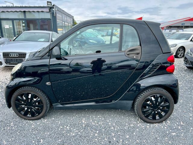 Чорний Смарт Fortwo, об'ємом двигуна 1 л та пробігом 112 тис. км за 3228 $, фото 7 на Automoto.ua