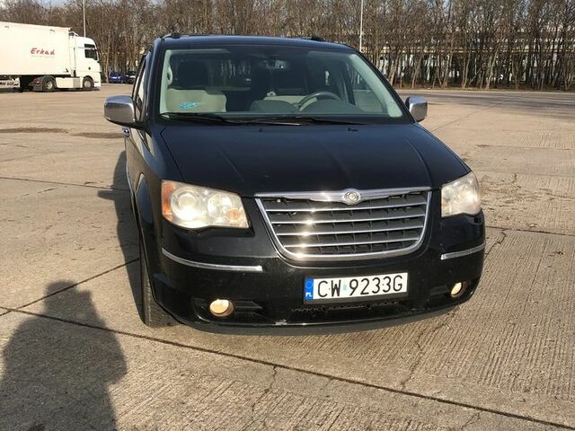 Крайслер Grand Voyager, об'ємом двигуна 2.77 л та пробігом 265 тис. км за 7559 $, фото 1 на Automoto.ua