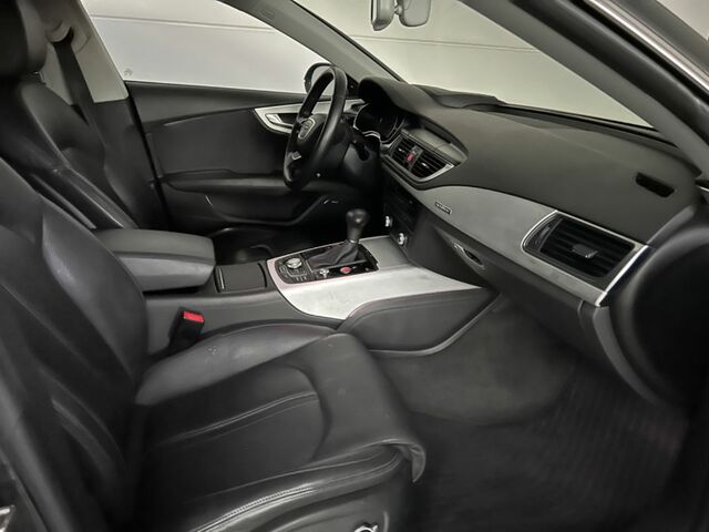 Сірий Ауді A7 Sportback, об'ємом двигуна 2.97 л та пробігом 124 тис. км за 31087 $, фото 13 на Automoto.ua