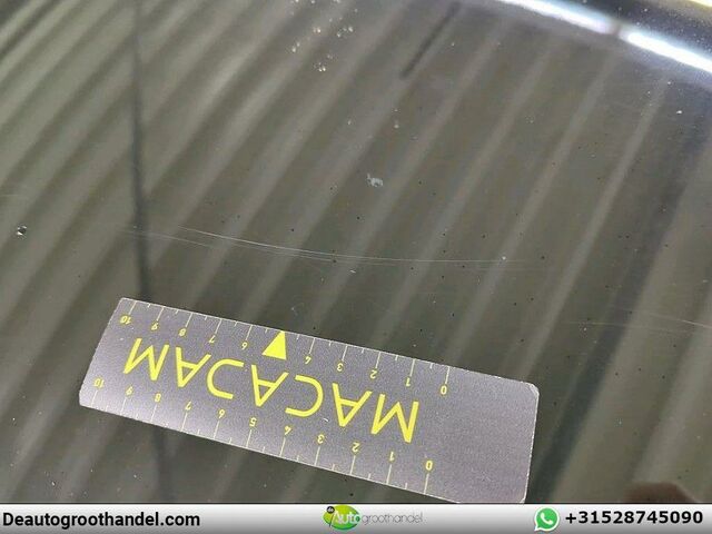 Фольксваген ID.3 2020 в Европе на Automoto.ua Белый Фольксваген ID.3, объемом двигателя 0 л и пробегом 146 тыс. км за 14762 $, фото 23 на Automoto.ua