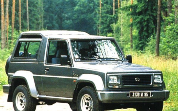 Дайхатсу Rocky, Позашляховик / Кросовер 1987 - 1993 Soft Top (F7,F8) 2.8 TD (91 hp)