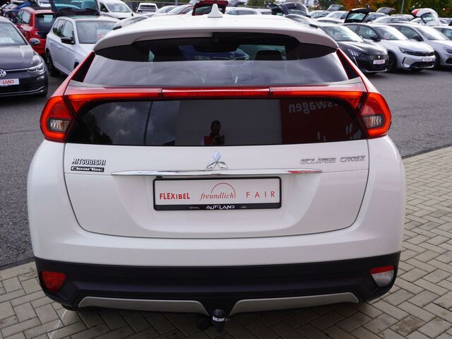 Мицубиси Eclipse Cross 2019 в Европе на Automoto.ua Мицубиси Eclipse Cross, объемом двигателя 1.5 л и пробегом 43 тыс. км за 17990 $, фото 3 на Automoto.ua