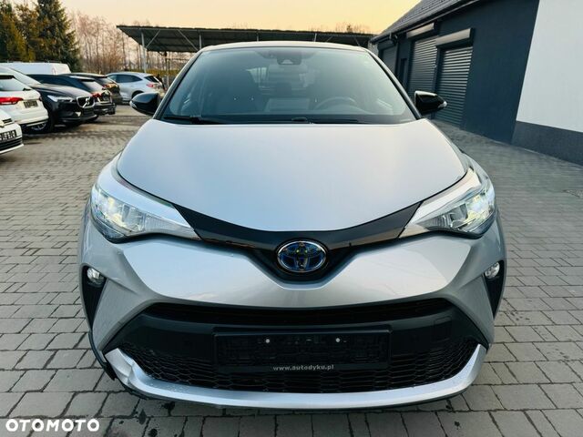 Тойота C-HR 2022 в Европе на Automoto.ua Серый Тойота C-HR, объемом двигателя 1 л и пробегом 76 тыс. км за 16925 $, фото 2 на Automoto.ua