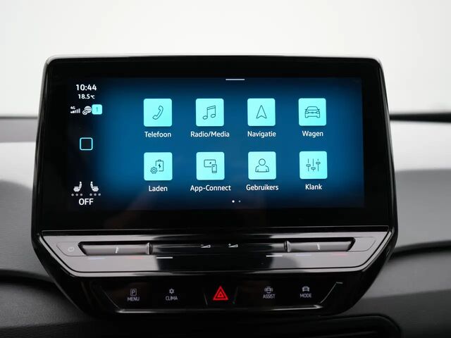 Фольксваген ID.3 2020 у Європі на Automoto.ua Білий Фольксваген ID.3, об'ємом двигуна 0 л та пробігом 76 тис. км за 21250 $, фото 14 на Automoto.ua