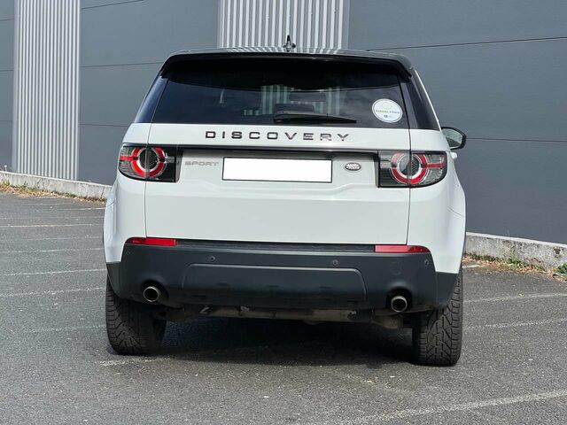 Білий Ленд Ровер Discovery Sport, об'ємом двигуна 2 л та пробігом 145 тис. км за 18308 $, фото 4 на Automoto.ua