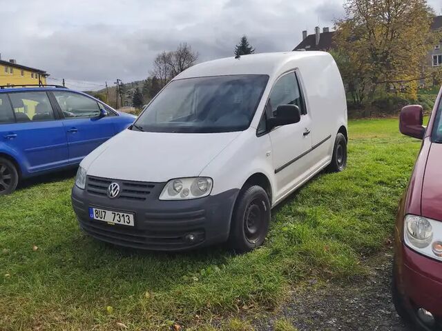 Фольксваген Кадді 2005 у Європі на Automoto.ua Фольксваген Кадді, об'ємом двигуна 1.39 л та пробігом 286 тис. км за 1633 $, фото 1 на Automoto.ua