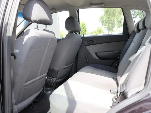 Шевроле Авео 2008 в Европе на Automoto.ua Черный Шевроле Авео, объемом двигателя 1.4 л и пробегом 98 тыс. км за 4024 $, фото 9 на Automoto.ua