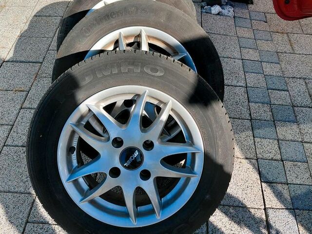 Мицубиси Кольт 2009 в Европе на Automoto.ua Красный Мицубиси Кольт, объемом двигателя 0 л и пробегом 172 тыс. км за 1299 $, фото 8 на Automoto.ua