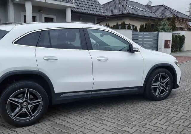 Мерседес ГЛА-Клас 2021 у Європі на Automoto.ua Білий Мерседес ГЛА-Клас, об'ємом двигуна 1 л та пробігом 41 тис. км за 32664 $, фото 8 на Automoto.ua