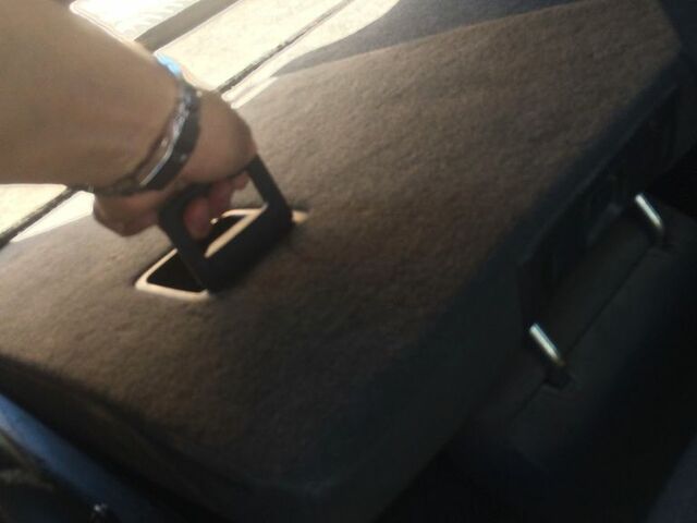 Шевроле Орландо 2011 в Европе на Automoto.ua Белый Шевроле Орландо, объемом двигателя 2 л и пробегом 192 тыс. км за 5294 $, фото 11 на Automoto.ua