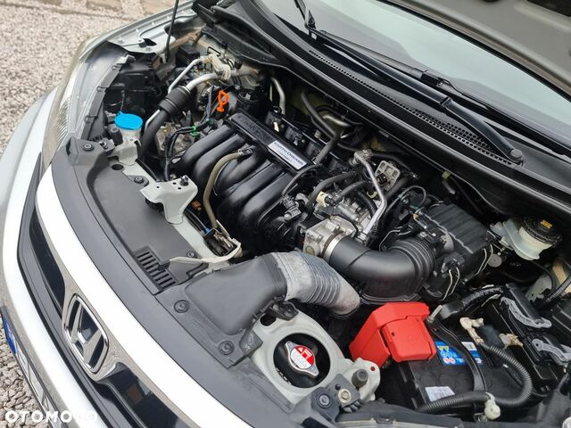 Хонда Джаз, объемом двигателя 1.32 л и пробегом 119 тыс. км за 10778 $, фото 32 на Automoto.ua