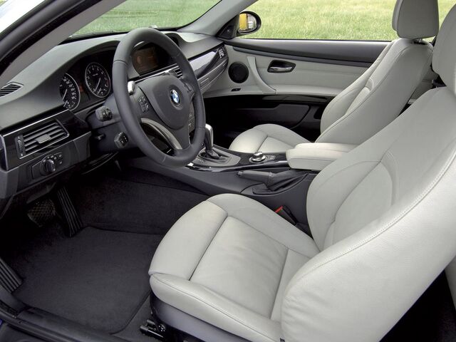 БМВ 3 Серия, Купе 2006 - н.в. Coupe (E92) 330i