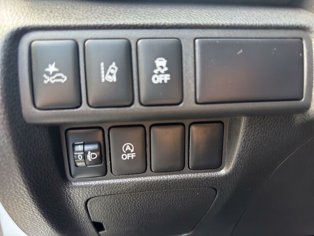 Мицубиси Эклипс 2019 в Европе на Automoto.ua Мицубиси Эклипс, объемом двигателя 1.5 л и пробегом 73 тыс. км за 14988 $, фото 10 на Automoto.ua