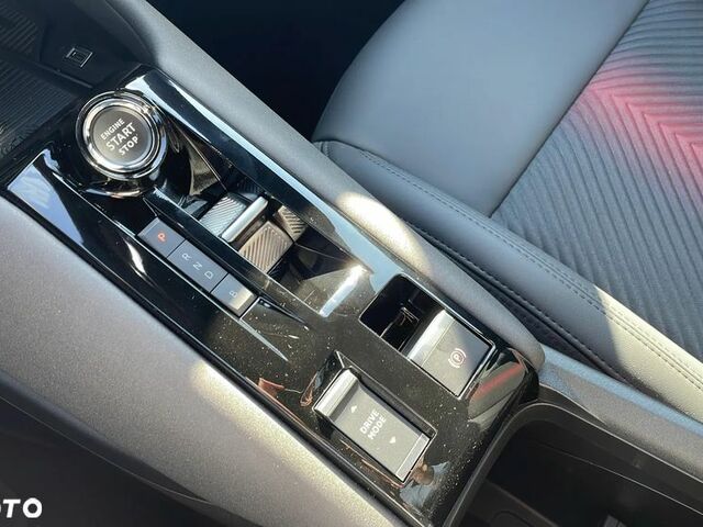 Альфа Ромео Джуниор 2024 в Европе на Automoto.ua Синий Альфа Ромео Джуниор, объемом двигателя 0 л и пробегом 1 тыс. км за 149900 $, фото 9 на Automoto.ua