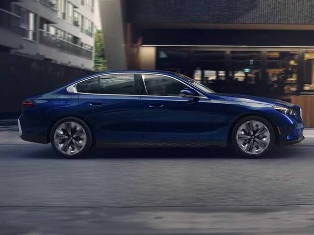 BMW 5 Series 2024 разгон Скорость разгона БМВ 5 серии 2024 года