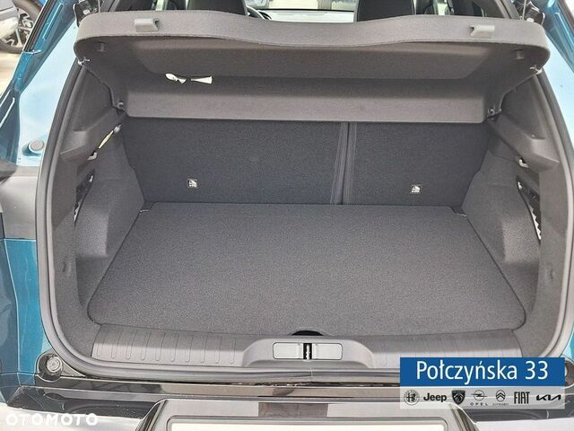 Альфа Ромео Джуниор 2025 в Европе на Automoto.ua Синий Альфа Ромео Джуниор, объемом двигателя 1 л и пробегом 7 тыс. км за 31693 $, фото 4 на Automoto.ua