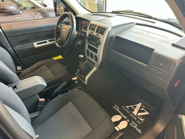 Джип Патриот 2009 в Европе на Automoto.ua Черный Джип Патриот, объемом двигателя 1.97 л и пробегом 230 тыс. км за 5500 $, фото 13 на Automoto.ua