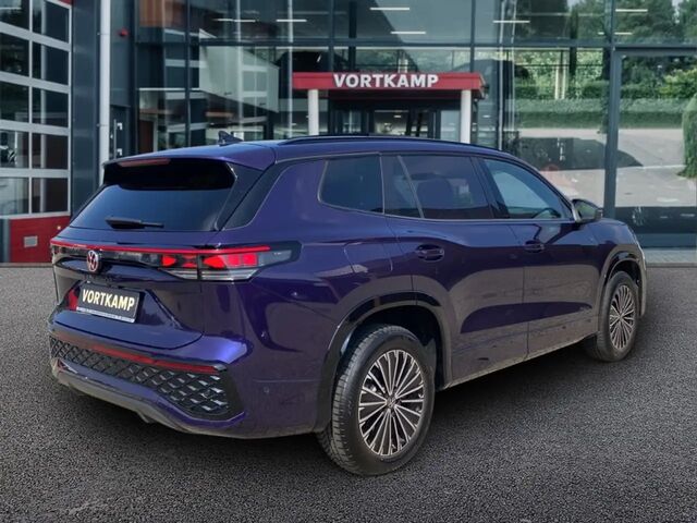 Фольксваген Tayron 2025 в Европе на Automoto.ua Фиолетовый Фольксваген Tayron, объемом двигателя 1.5 л и пробегом 7 тыс. км за 75817 $, фото 4 на Automoto.ua