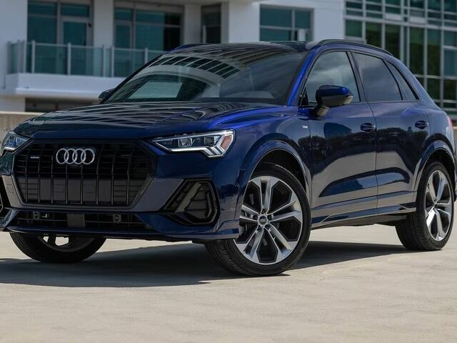 Найти автомобиль Audi Q3 2024 года выпуска