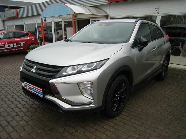 Серый Мицубиси Eclipse Cross, объемом двигателя 1.5 л и пробегом 18 тыс. км за 22624 $, фото 1 на Automoto.ua