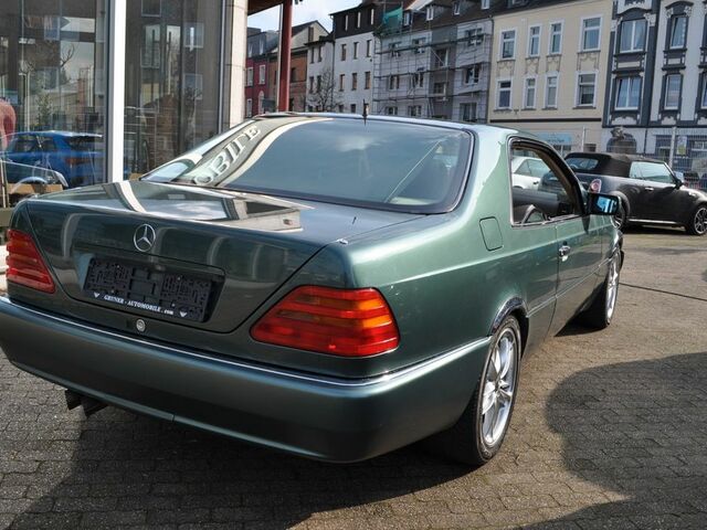 Мерседес ЦЛ 420 1994 у Європі на Automoto.ua Зелений Мерседес ЦЛ 420, об'ємом двигуна 4.2 л та пробігом 128 тис. км за 20005 $, фото 3 на Automoto.ua