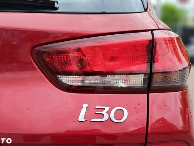 Хендай i30, объемом двигателя 1.6 л и пробегом 104 тыс. км за 11425 $, фото 9 на Automoto.ua