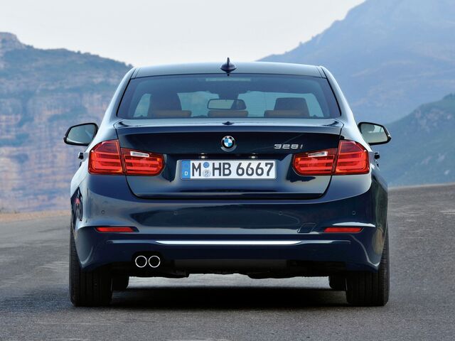 БМВ 3 Серія, Седан 2011 - н.в. (F30) 325d MT (218 Hp)