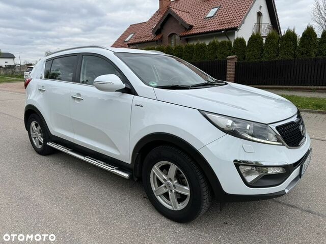 Киа Sportage, объемом двигателя 2 л и пробегом 215 тыс. км за 10778 $, фото 16 на Automoto.ua